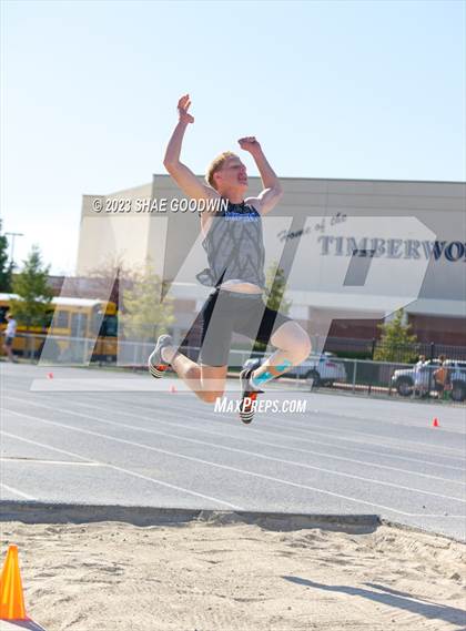 Thumbnail 1 in Tiger Trials Invitational photogallery.