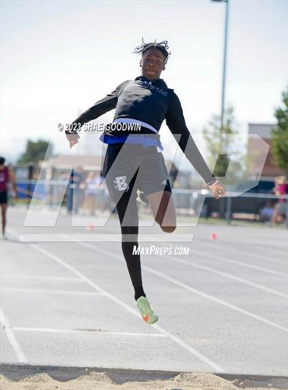 Thumbnail 1 in Tiger Trials Invitational photogallery.