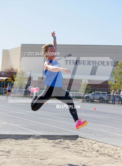 Thumbnail 2 in Tiger Trials Invitational photogallery.