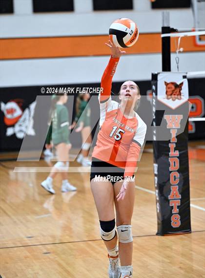 Thumbnail 2 in Winter Park vs DeLand (FHSAA 7A Region 1 Regional Final) photogallery.