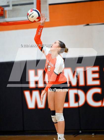 Thumbnail 3 in Winter Park vs DeLand (FHSAA 7A Region 1 Regional Final) photogallery.