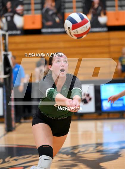 Thumbnail 1 in Winter Park vs DeLand (FHSAA 7A Region 1 Regional Final) photogallery.