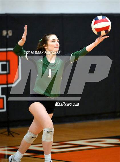 Thumbnail 1 in Winter Park vs DeLand (FHSAA 7A Region 1 Regional Final) photogallery.