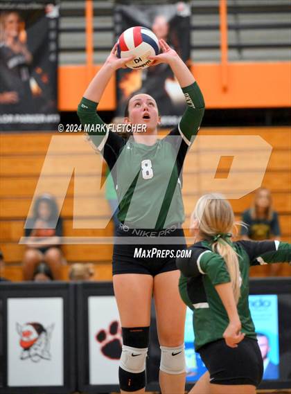 Thumbnail 3 in Winter Park vs DeLand (FHSAA 7A Region 1 Regional Final) photogallery.