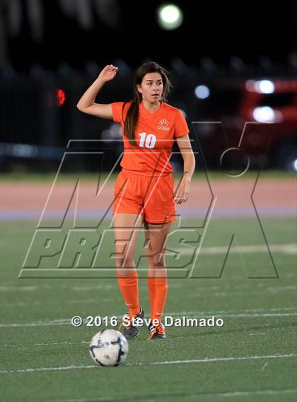 Thumbnail 2 in Mt. Carmel vs Byrd (LHSAA D1 Final) photogallery.