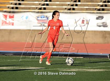 Thumbnail 2 in Mt. Carmel vs Byrd (LHSAA D1 Final) photogallery.