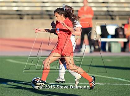 Thumbnail 2 in Mt. Carmel vs Byrd (LHSAA D1 Final) photogallery.