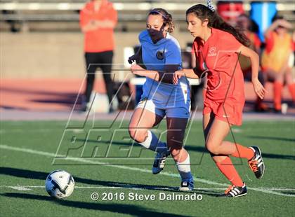 Thumbnail 3 in Mt. Carmel vs Byrd (LHSAA D1 Final) photogallery.