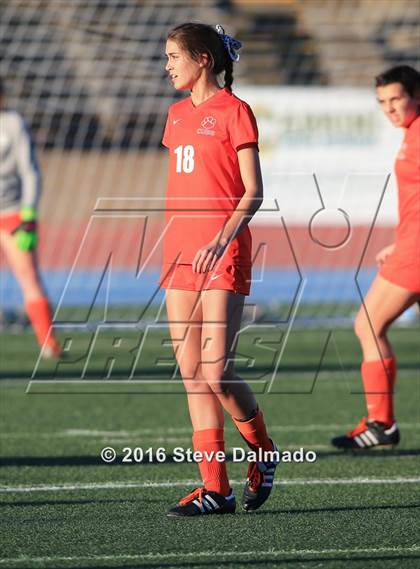 Thumbnail 3 in Mt. Carmel vs Byrd (LHSAA D1 Final) photogallery.