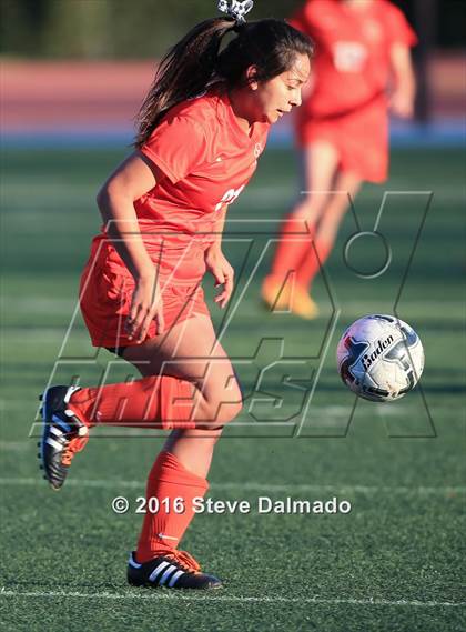 Thumbnail 3 in Mt. Carmel vs Byrd (LHSAA D1 Final) photogallery.