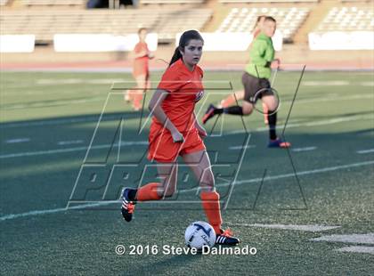 Thumbnail 2 in Mt. Carmel vs Byrd (LHSAA D1 Final) photogallery.