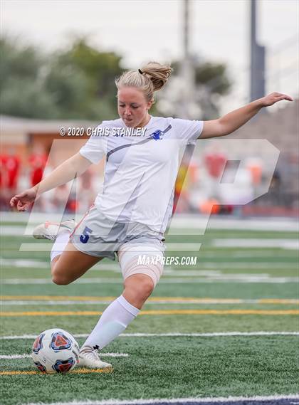Thumbnail 3 in Chino Valley @ St. Johns (AIA 2A Semifinal) photogallery.