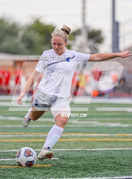 Thumbnail 2 in Chino Valley @ St. Johns (AIA 2A Semifinal) photogallery.