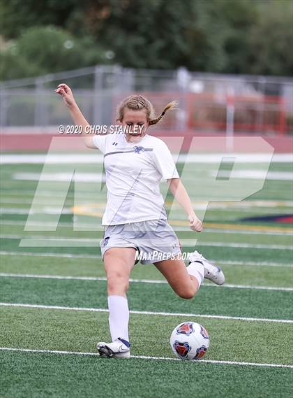 Thumbnail 2 in Chino Valley @ St. Johns (AIA 2A Semifinal) photogallery.