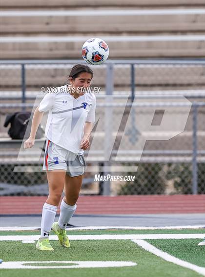 Thumbnail 1 in Chino Valley @ St. Johns (AIA 2A Semifinal) photogallery.