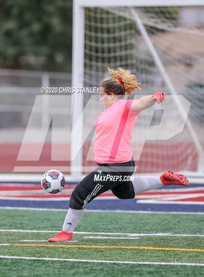 Thumbnail 1 in Chino Valley @ St. Johns (AIA 2A Semifinal) photogallery.