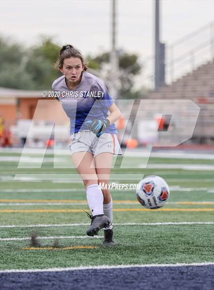 Thumbnail 2 in Chino Valley @ St. Johns (AIA 2A Semifinal) photogallery.