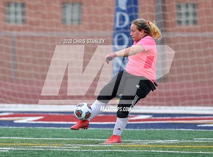 Thumbnail 3 in Chino Valley @ St. Johns (AIA 2A Semifinal) photogallery.