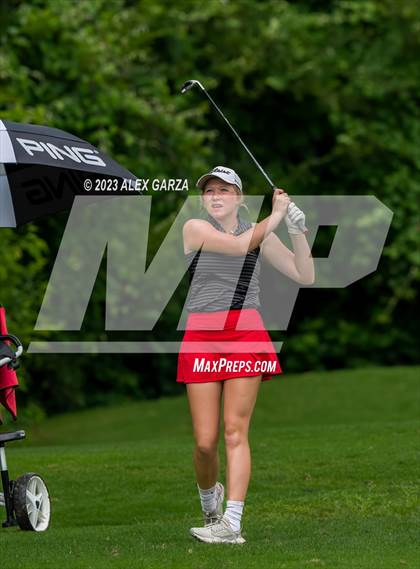 Thumbnail 2 in UIL 1A Golf Finals Round 1 photogallery.