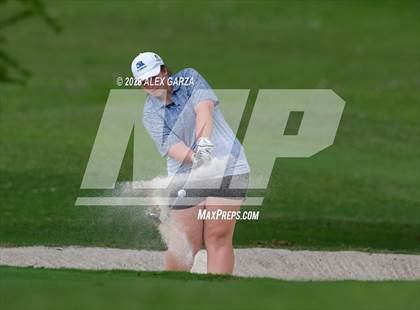 Thumbnail 1 in UIL 1A Golf Finals Round 1 photogallery.