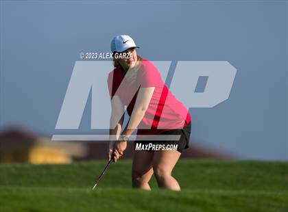 Thumbnail 2 in UIL 1A Golf Finals Round 1 photogallery.