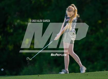 Thumbnail 2 in UIL 1A Golf Finals Round 1 photogallery.