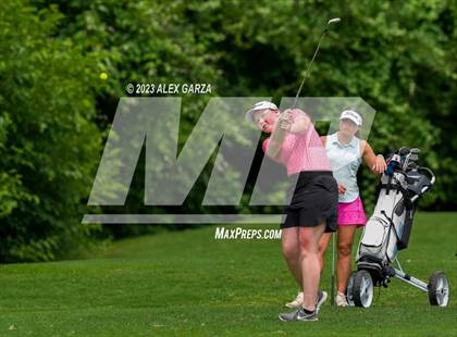 Thumbnail 2 in UIL 1A Golf Finals Round 1 photogallery.