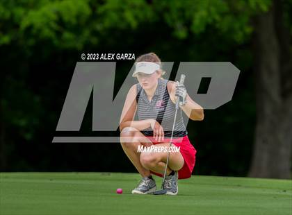 Thumbnail 3 in UIL 1A Golf Finals Round 1 photogallery.