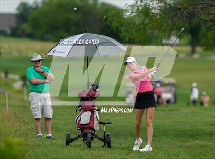 Thumbnail 2 in UIL 1A Golf Finals Round 1 photogallery.
