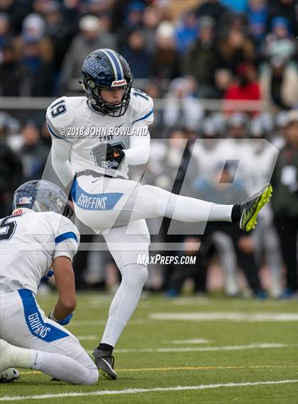 Thumbnail 3 in Lincoln-Way East vs. Loyola Academy (IHSA 8A Semifinal) photogallery.