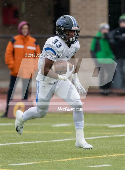 Thumbnail 3 in Lincoln-Way East vs. Loyola Academy (IHSA 8A Semifinal) photogallery.