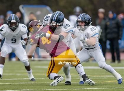 Thumbnail 3 in Lincoln-Way East vs. Loyola Academy (IHSA 8A Semifinal) photogallery.