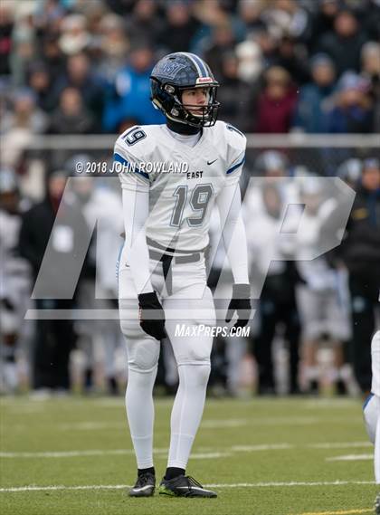 Thumbnail 2 in Lincoln-Way East vs. Loyola Academy (IHSA 8A Semifinal) photogallery.