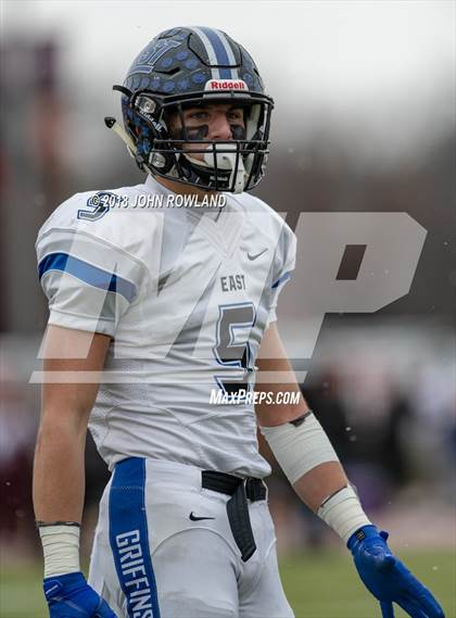 Thumbnail 3 in Lincoln-Way East vs. Loyola Academy (IHSA 8A Semifinal) photogallery.