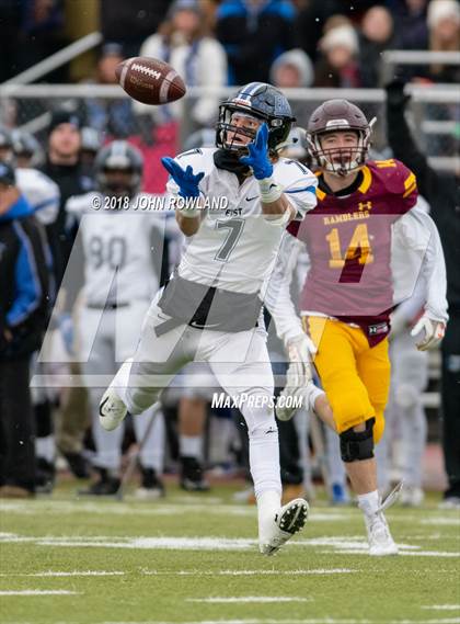 Thumbnail 1 in Lincoln-Way East vs. Loyola Academy (IHSA 8A Semifinal) photogallery.