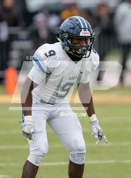 Thumbnail 1 in Lincoln-Way East vs. Loyola Academy (IHSA 8A Semifinal) photogallery.