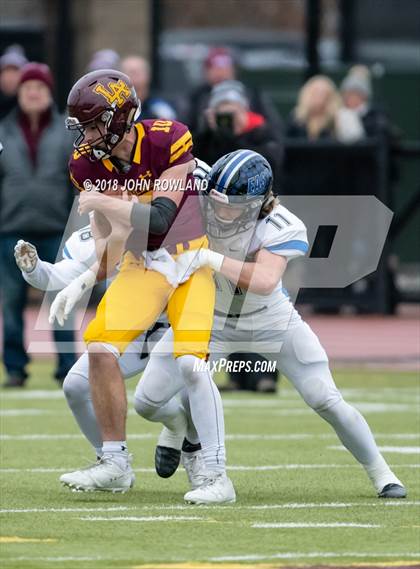 Thumbnail 2 in Lincoln-Way East vs. Loyola Academy (IHSA 8A Semifinal) photogallery.