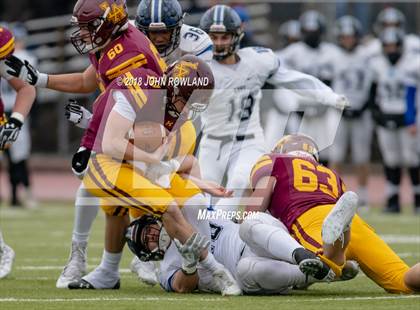 Thumbnail 2 in Lincoln-Way East vs. Loyola Academy (IHSA 8A Semifinal) photogallery.