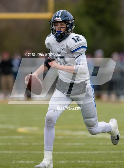 Thumbnail 1 in Lincoln-Way East vs. Loyola Academy (IHSA 8A Semifinal) photogallery.