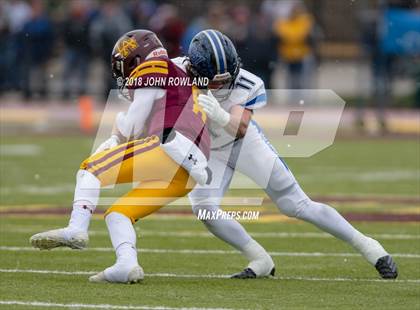 Thumbnail 1 in Lincoln-Way East vs. Loyola Academy (IHSA 8A Semifinal) photogallery.