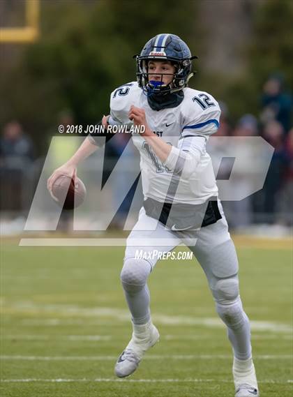 Thumbnail 3 in Lincoln-Way East vs. Loyola Academy (IHSA 8A Semifinal) photogallery.