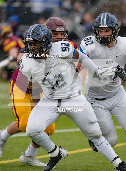 Thumbnail 2 in Lincoln-Way East vs. Loyola Academy (IHSA 8A Semifinal) photogallery.