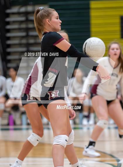Thumbnail 1 in Hamilton vs Basha photogallery.