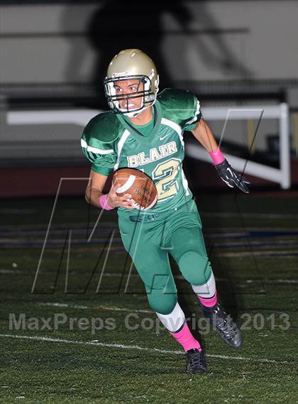 Thumbnail 3 in Blair vs. San Marino photogallery.