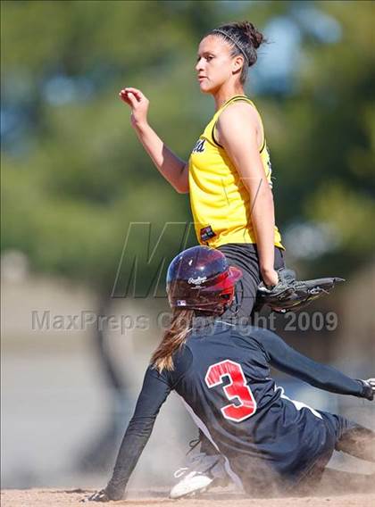 Thumbnail 2 in Aragon @ Wilcox (Mission City Invitational) photogallery.