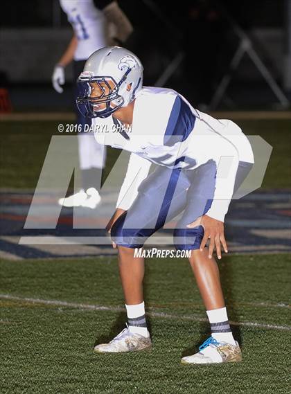 Thumbnail 2 in La Salle vs. Silverado (CIF -SS D9 QTR Final) photogallery.