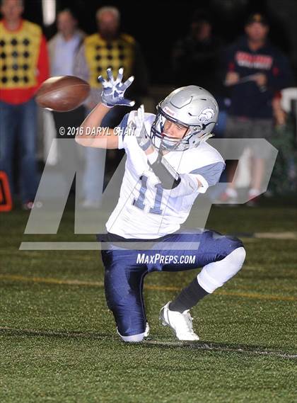 Thumbnail 2 in La Salle vs. Silverado (CIF -SS D9 QTR Final) photogallery.