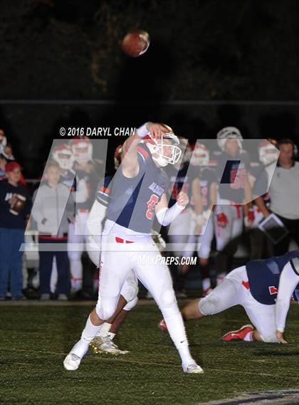 Thumbnail 3 in La Salle vs. Silverado (CIF -SS D9 QTR Final) photogallery.
