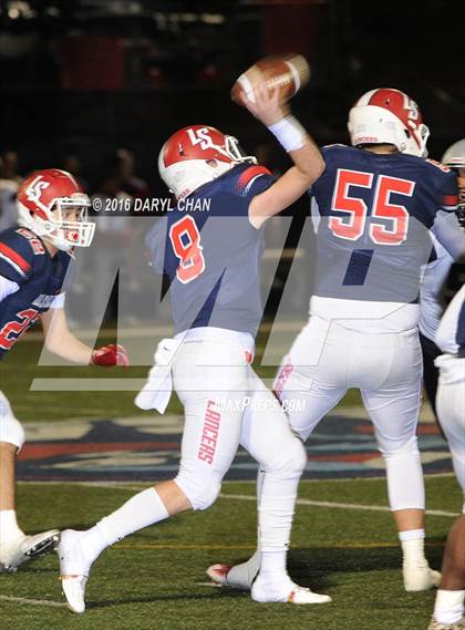 Thumbnail 2 in La Salle vs. Silverado (CIF -SS D9 QTR Final) photogallery.