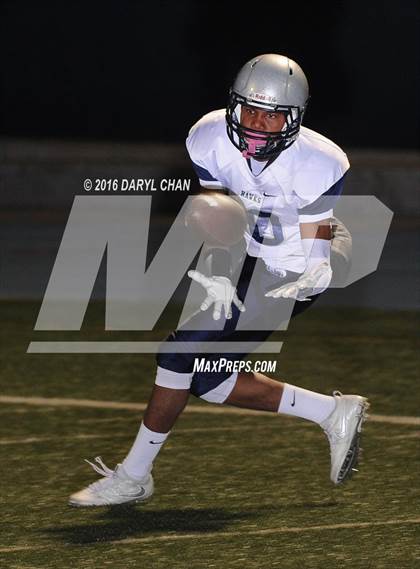 Thumbnail 3 in La Salle vs. Silverado (CIF -SS D9 QTR Final) photogallery.